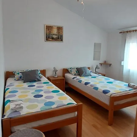 Apartmán Jelena Vir